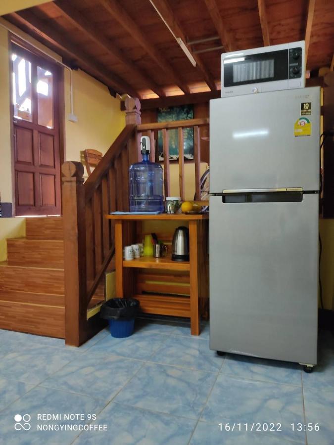 Chanmuang guesthouse Mae Hong Son Extérieur photo