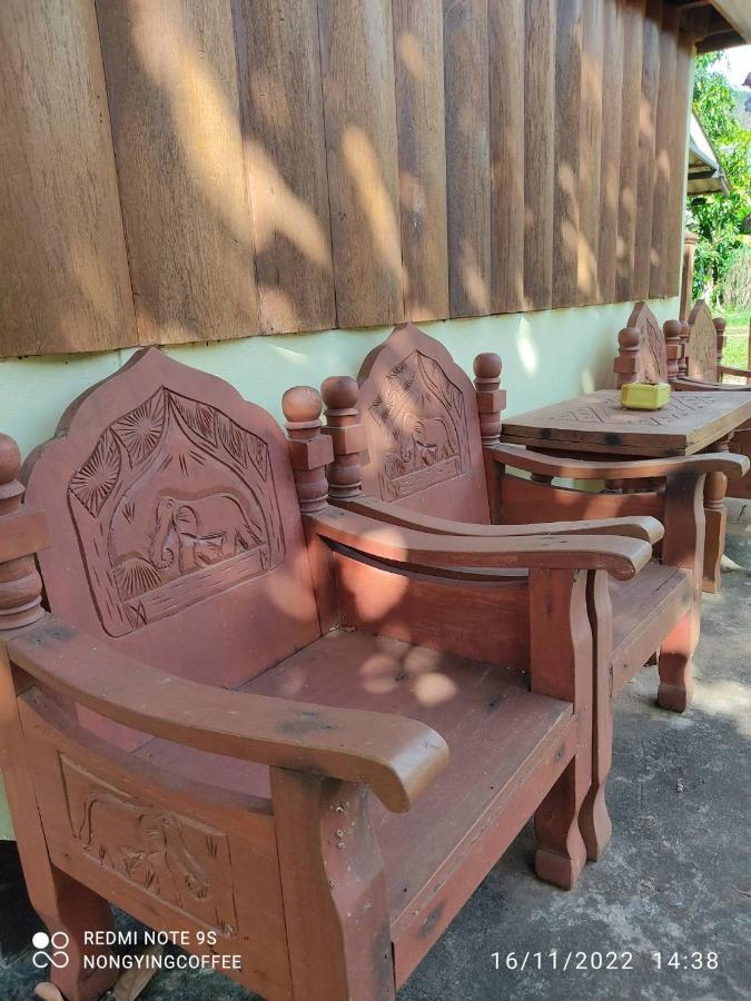 Chanmuang guesthouse Mae Hong Son Extérieur photo