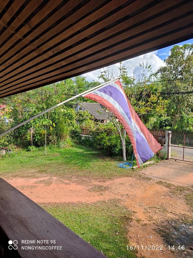 Chanmuang guesthouse Mae Hong Son Extérieur photo