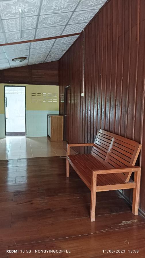 Chanmuang guesthouse Mae Hong Son Extérieur photo