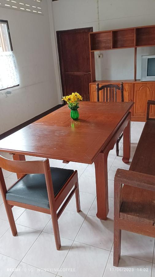 Chanmuang guesthouse Mae Hong Son Extérieur photo